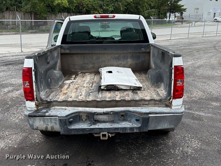image for item FU4537 2009 Chevrolet Silverado 1500 Ext. Cab pickup truck