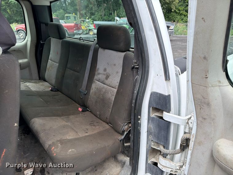 image for item FU4537 2009 Chevrolet Silverado 1500 Ext. Cab pickup truck