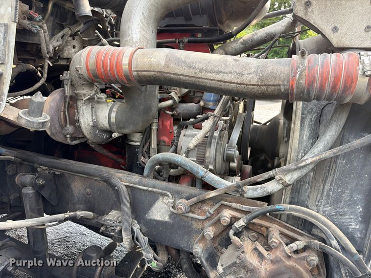 image for item FU4540 2010 Kenworth T800 truck cab and chassis