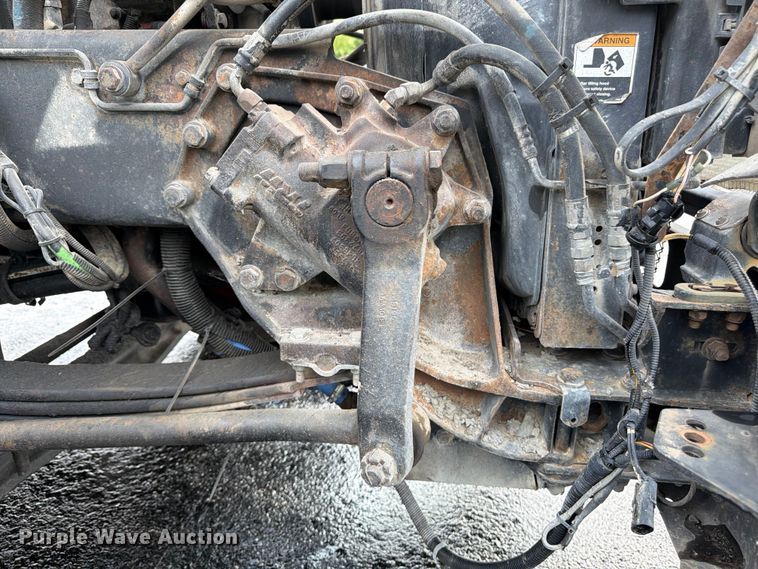 image for item FU4540 2010 Kenworth T800 truck cab and chassis