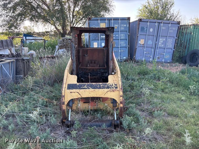 image for item JM9488 Caterpillar 216 skid steer loader
