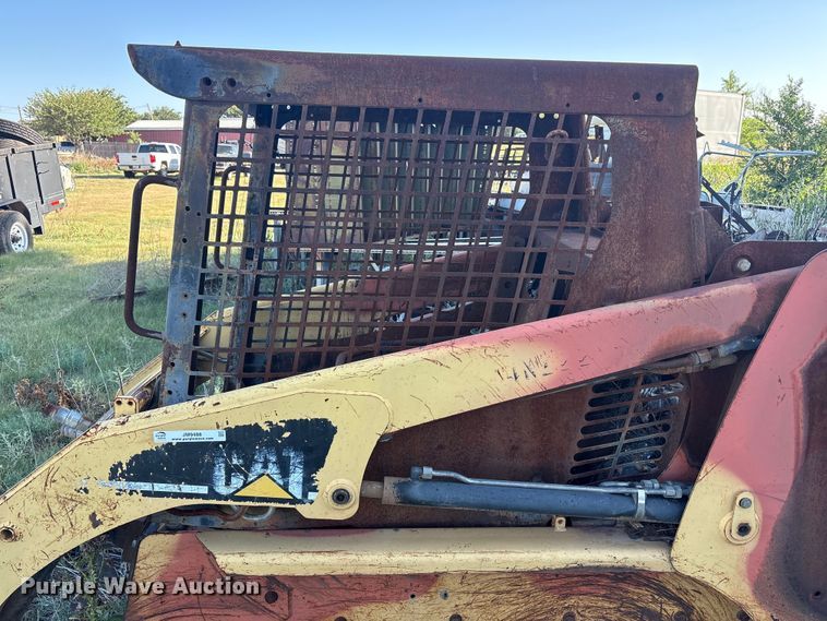 image for item JM9488 Caterpillar 216 skid steer loader