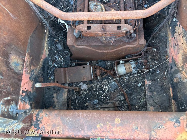 image for item JM9488 Caterpillar 216 skid steer loader