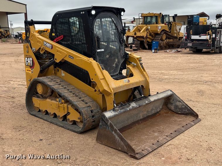 image for item JM9489 2023 Caterpillar 259D3 tracked skid steer loader