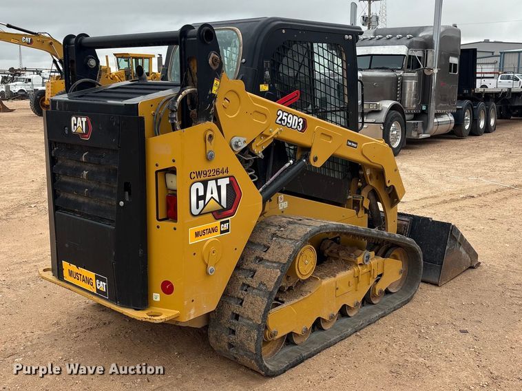 image for item JM9489 2023 Caterpillar 259D3 tracked skid steer loader