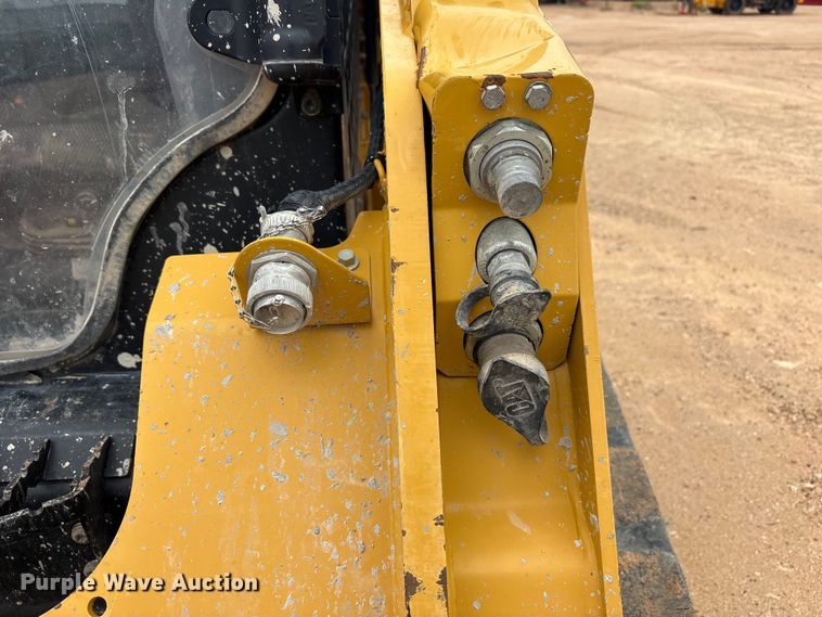 image for item JM9489 2023 Caterpillar 259D3 tracked skid steer loader
