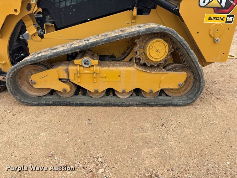 image for item JM9489 2023 Caterpillar 259D3 tracked skid steer loader