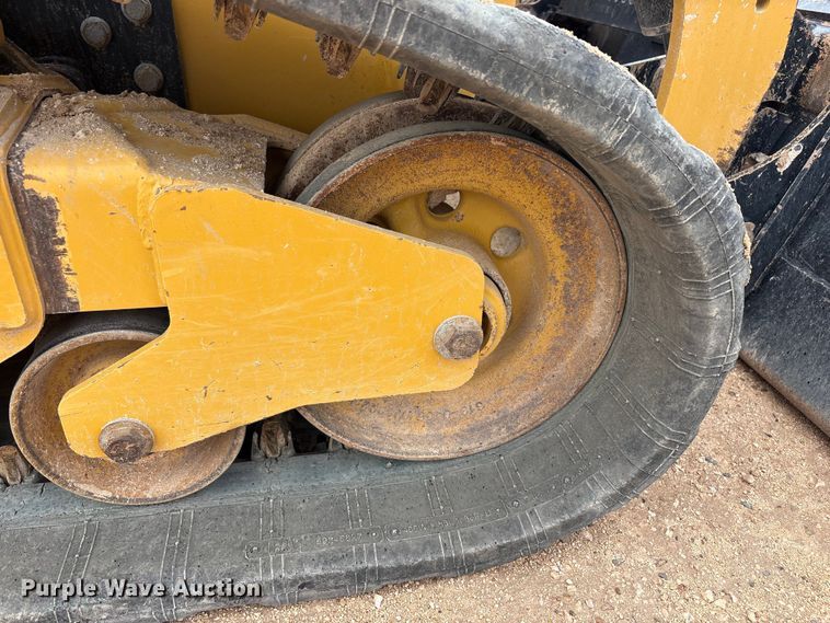 image for item JM9489 2023 Caterpillar 259D3 tracked skid steer loader