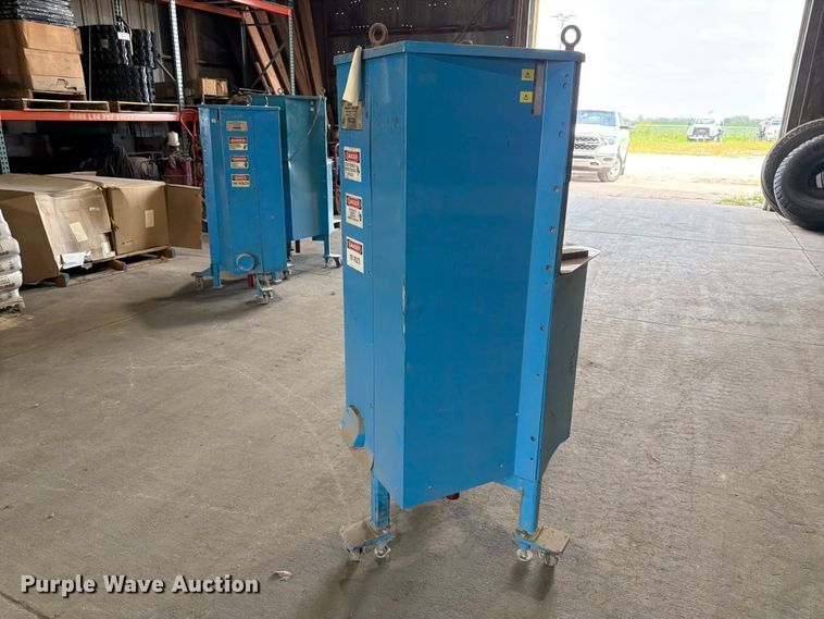 image for item MQ9047 2007 Troxler 4141 gyratory compactor