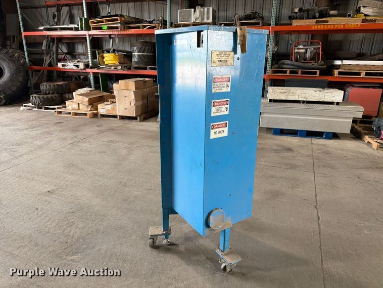 image for item MQ9047 2007 Troxler 4141 gyratory compactor