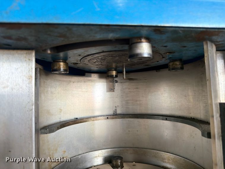 image for item MQ9048 Troxler 4141 gyratory compactor