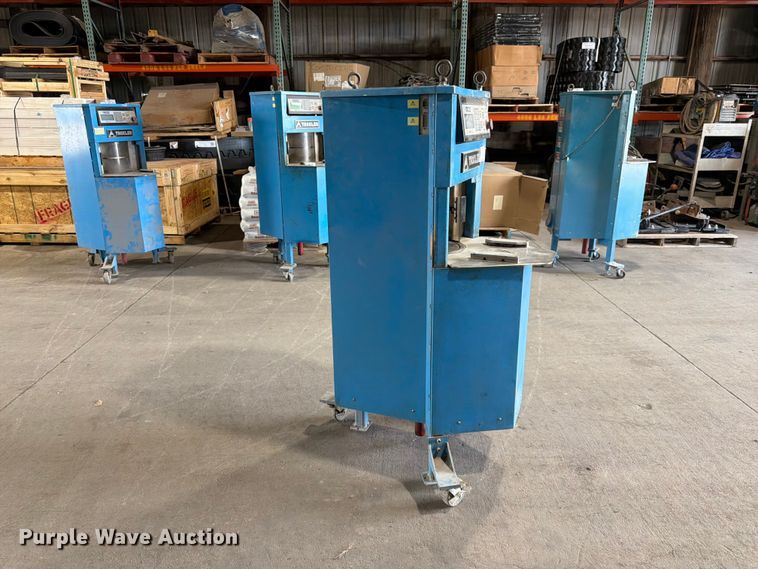 image for item MQ9049 Troxler 4141 gyratory compactor