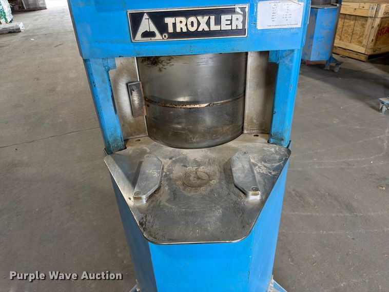 image for item MQ9049 Troxler 4141 gyratory compactor