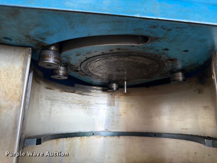 image for item MQ9049 Troxler 4141 gyratory compactor