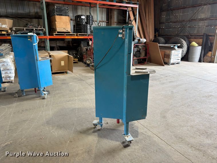 image for item MQ9050 2002 Troxler 4141 gyratory compactor