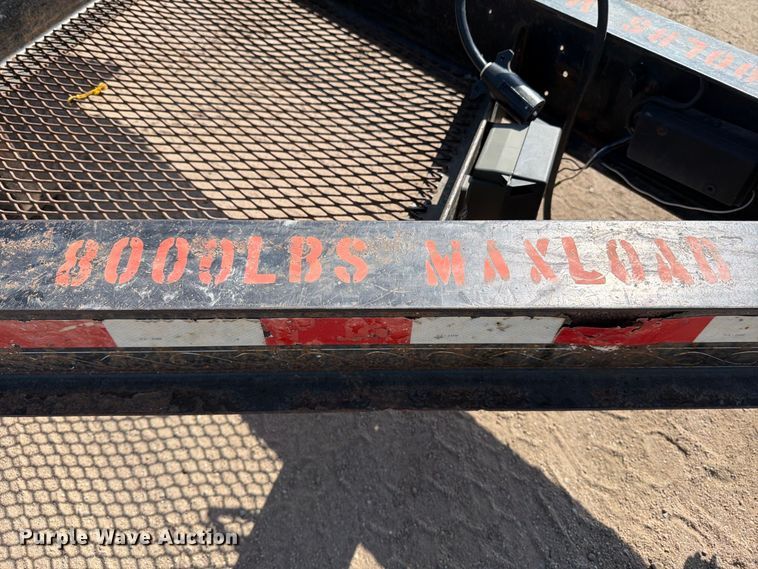 image for item MZ9747 2007 PJ Trailers equipment trailer