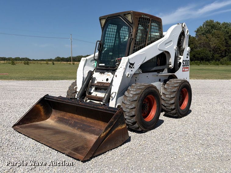 2007 Bobcat S300 skid steer loader