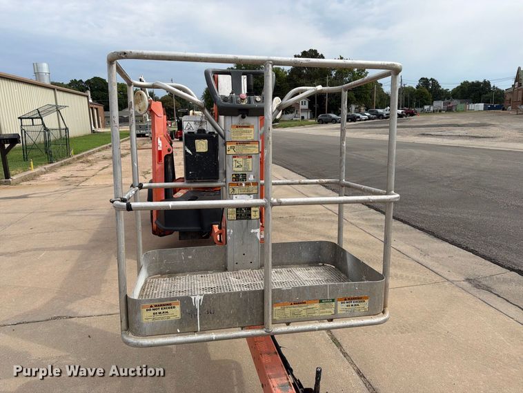 image for item MZ9768 2007 JLG T500J boom lift