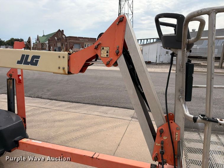 image for item MZ9768 2007 JLG T500J boom lift
