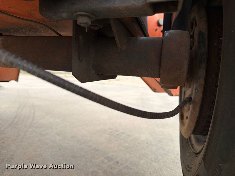 image for item MZ9768 2007 JLG T500J boom lift
