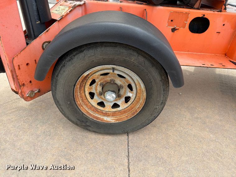 image for item MZ9768 2007 JLG T500J boom lift