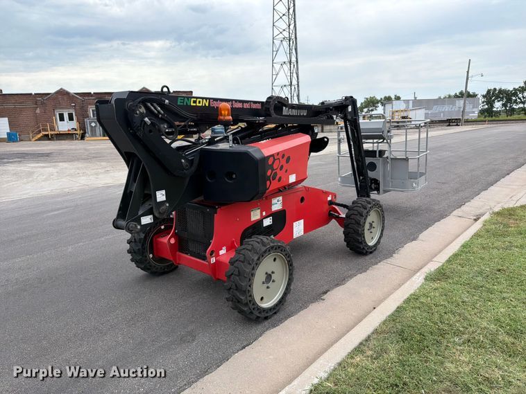 image for item MZ9769 2018 Manitou Man Go 33 boom lift