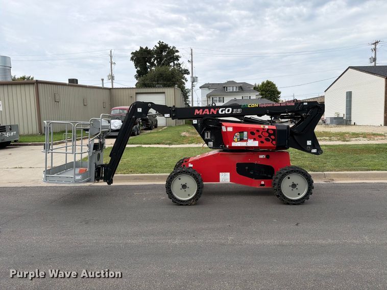 image for item MZ9769 2018 Manitou Man Go 33 boom lift