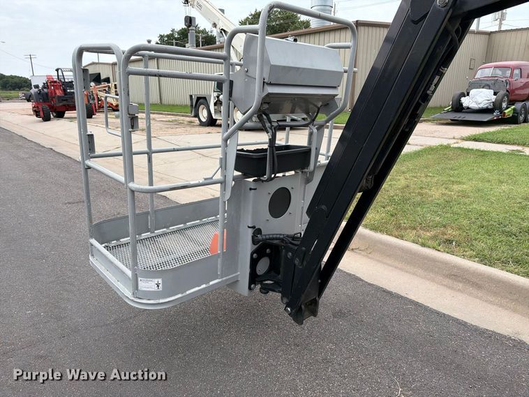 image for item MZ9769 2018 Manitou Man Go 33 boom lift
