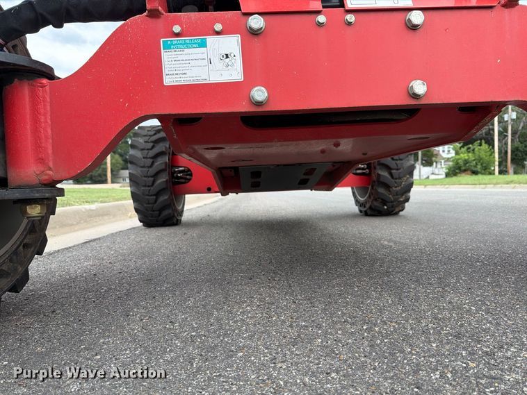 image for item MZ9769 2018 Manitou Man Go 33 boom lift