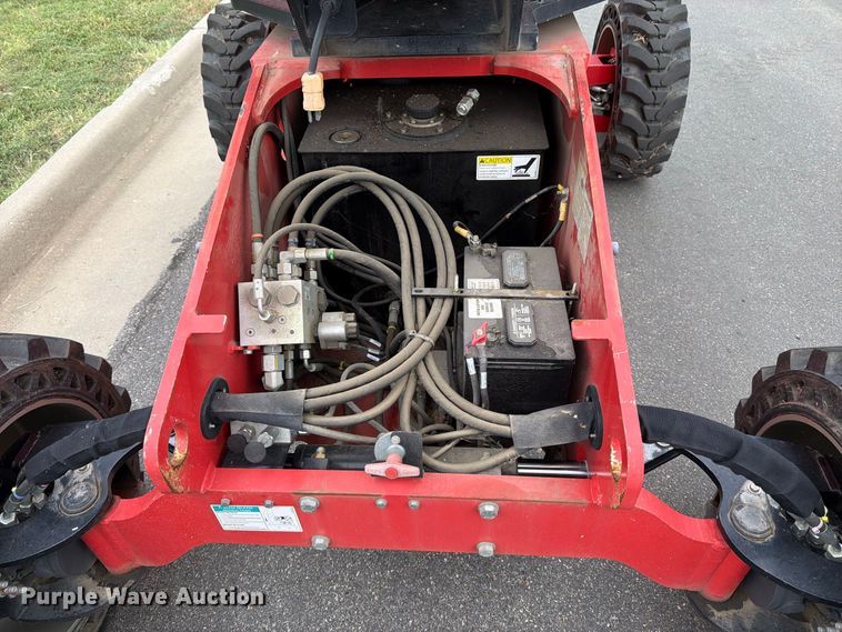 image for item MZ9769 2018 Manitou Man Go 33 boom lift