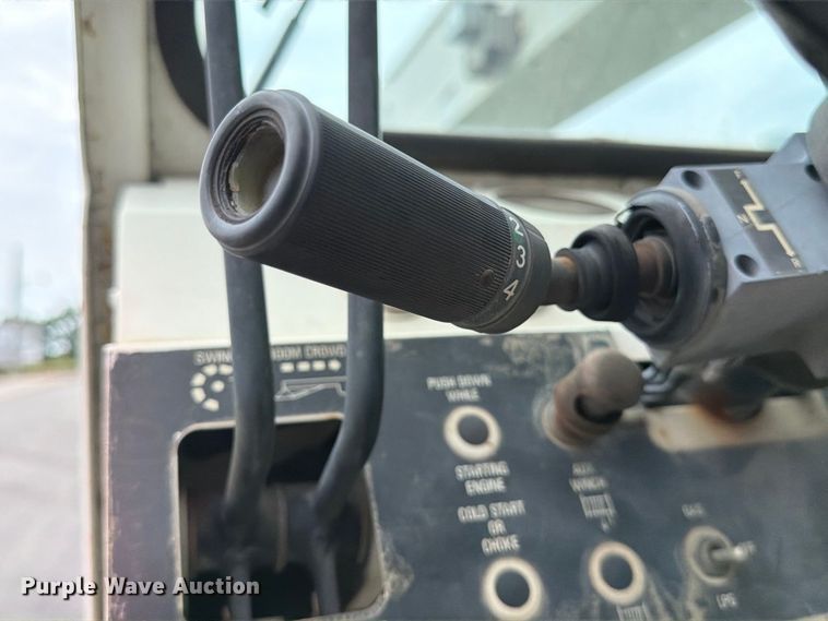 image for item MZ9770 Shuttlelift 5540 crane