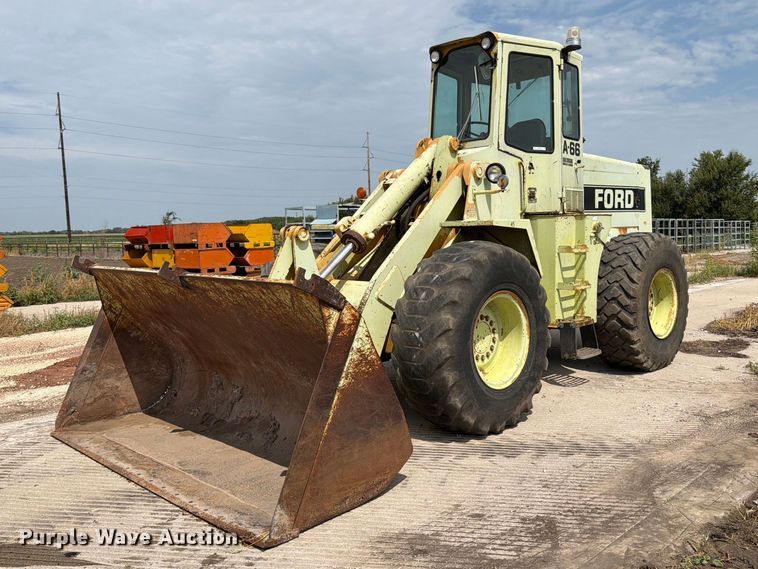 1982 Ford A-66 wheel loader