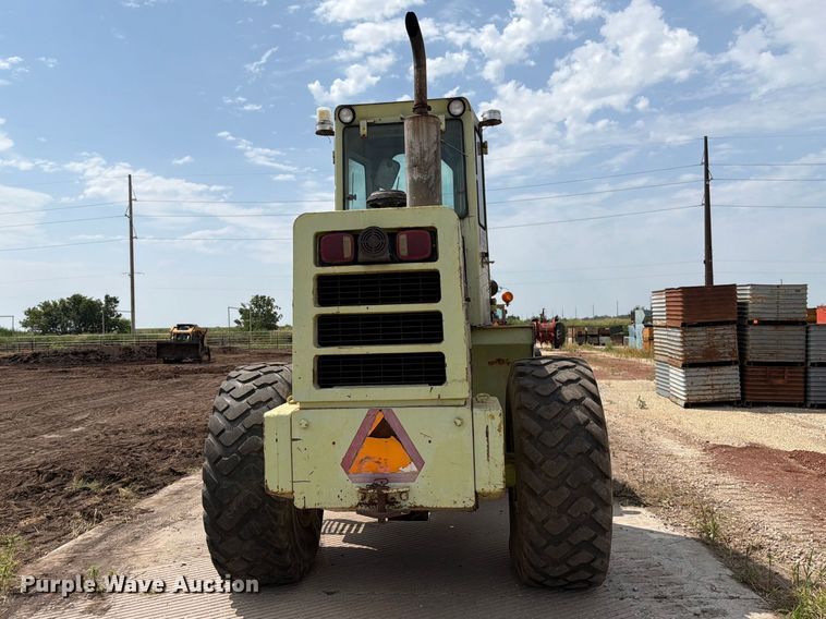 image for item MZ9797 1982 Ford A-66 wheel loader