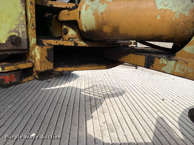 image for item MZ9797 1982 Ford A-66 wheel loader