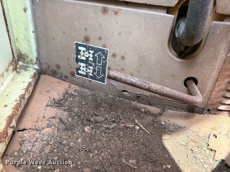 image for item MZ9797 1982 Ford A-66 wheel loader