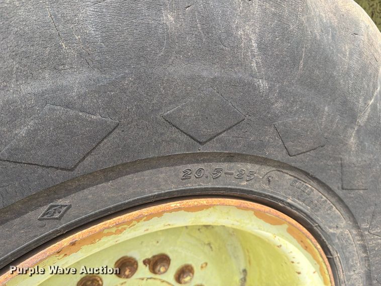image for item MZ9797 1982 Ford A-66 wheel loader