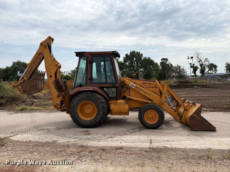 image for item MZ9798 1994 Case 580 Super K backhoe