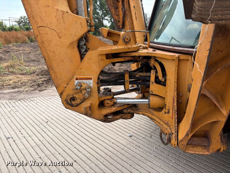 image for item MZ9798 1994 Case 580 Super K backhoe
