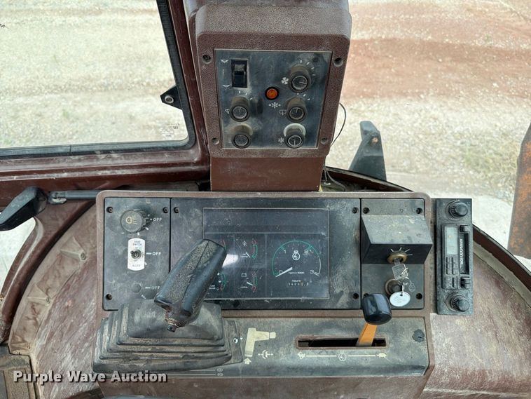 image for item MZ9798 1994 Case 580 Super K backhoe
