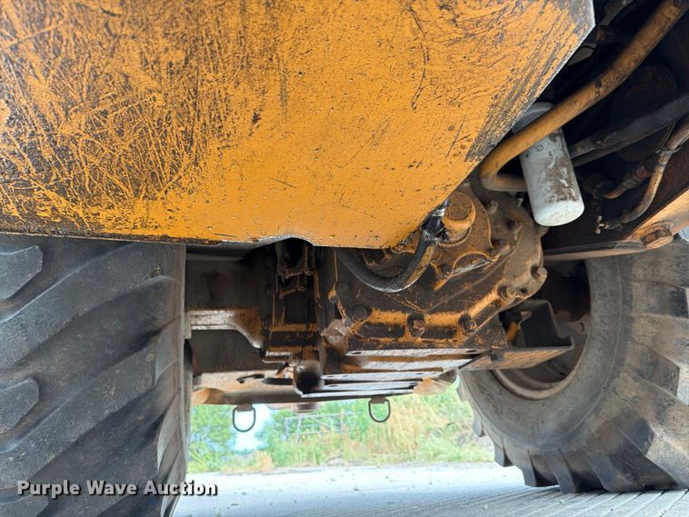 image for item MZ9798 1994 Case 580 Super K backhoe