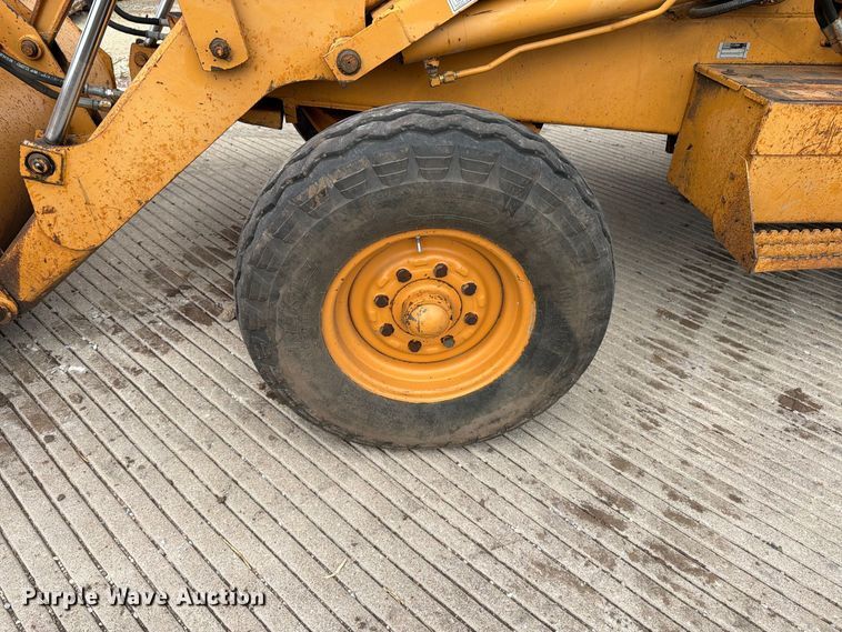image for item MZ9798 1994 Case 580 Super K backhoe