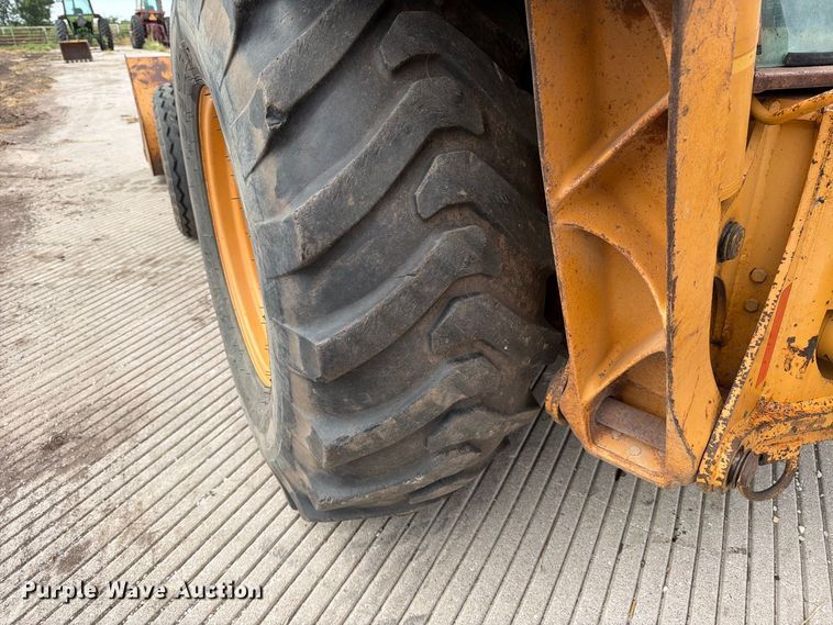 image for item MZ9798 1994 Case 580 Super K backhoe