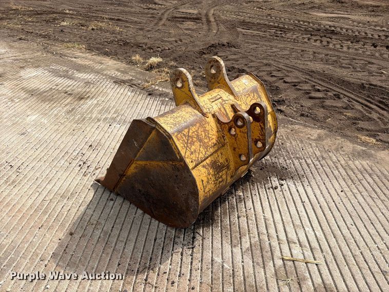 image for item MZ9798 1994 Case 580 Super K backhoe