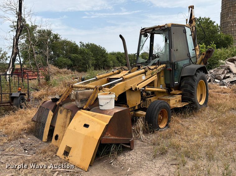 Ford 555D backhoe