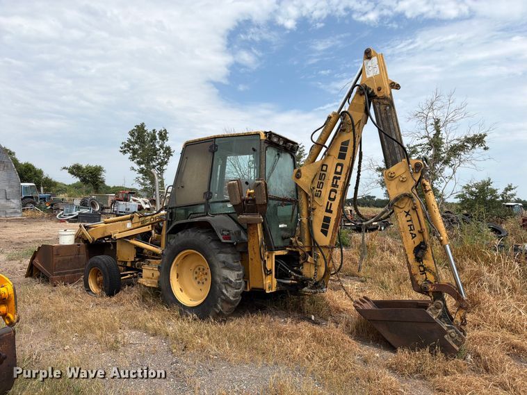 image for item MZ9806 Ford 555D backhoe