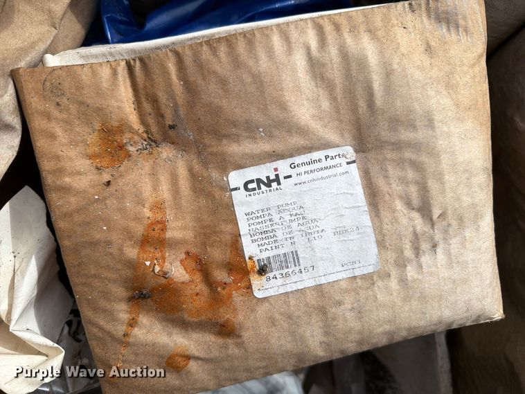 image for item MZ9806 Ford 555D backhoe