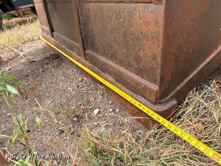 image for item MZ9806 Ford 555D backhoe