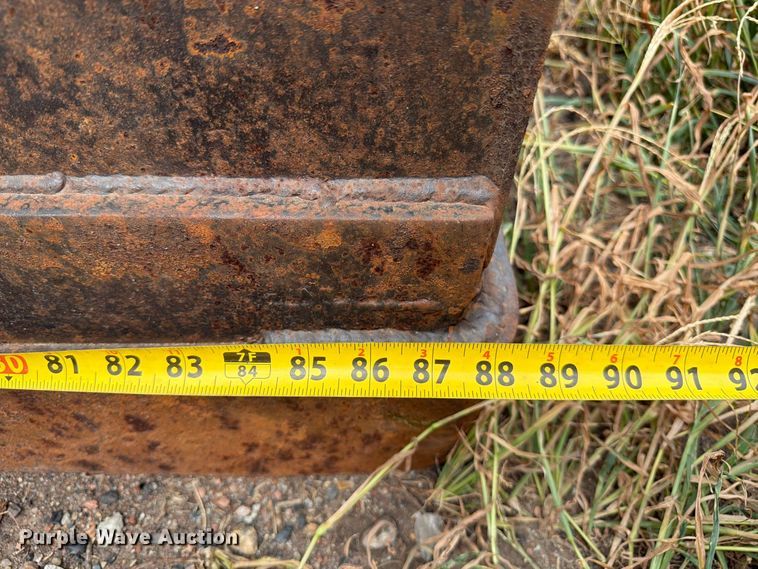image for item MZ9806 Ford 555D backhoe