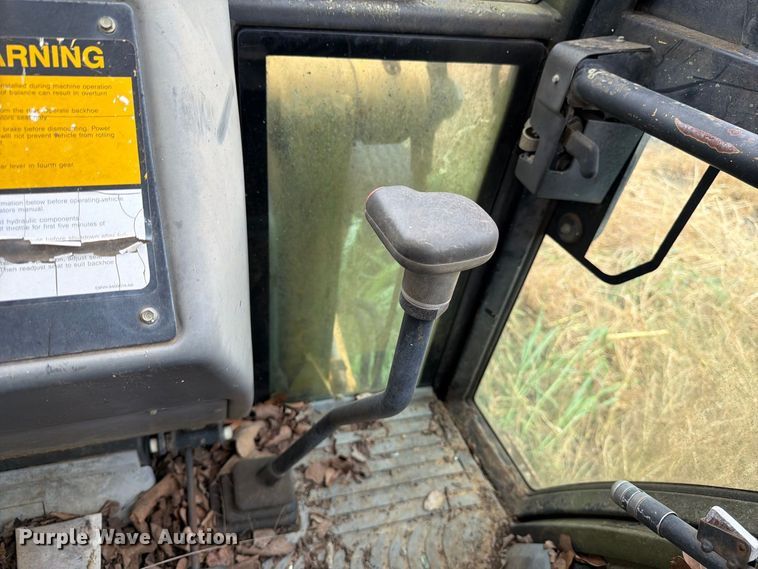 image for item MZ9806 Ford 555D backhoe