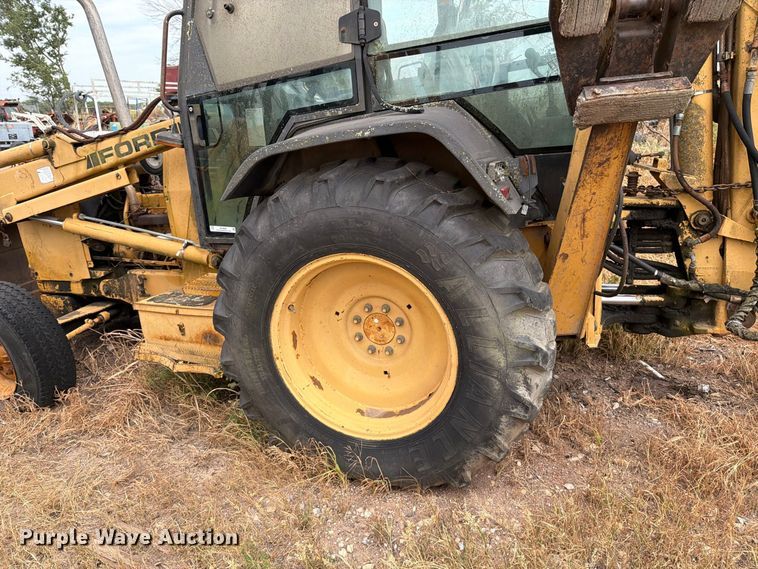 image for item MZ9806 Ford 555D backhoe